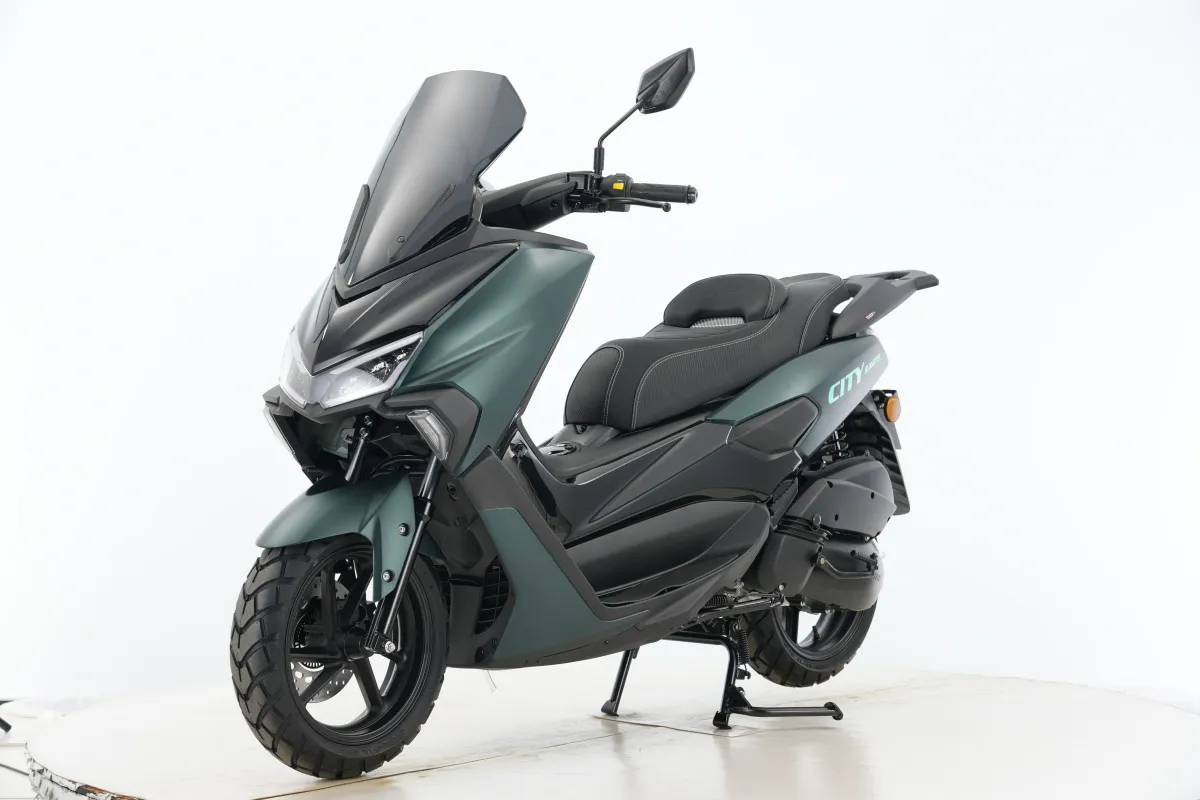 Скутер Gladiator CITY